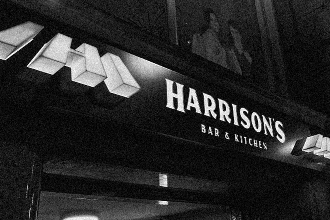 Harrisons Bar logo