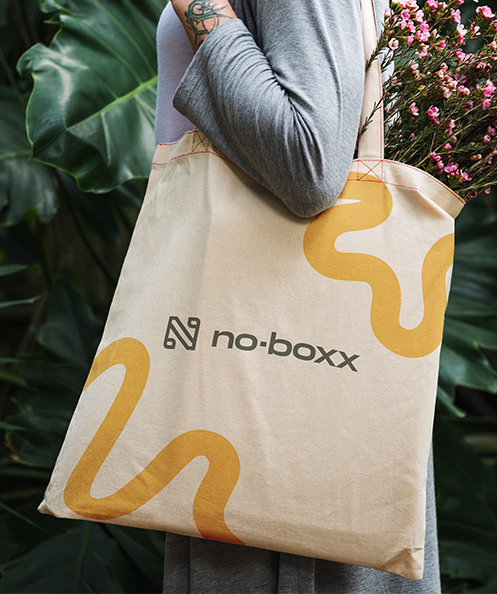 No Boxx Tote bag