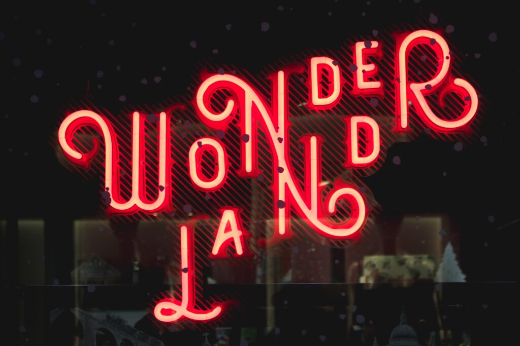 Neon sign that says 'Wonderland'