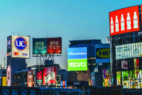 Google vs Meta Ads for Shopify - blog header image