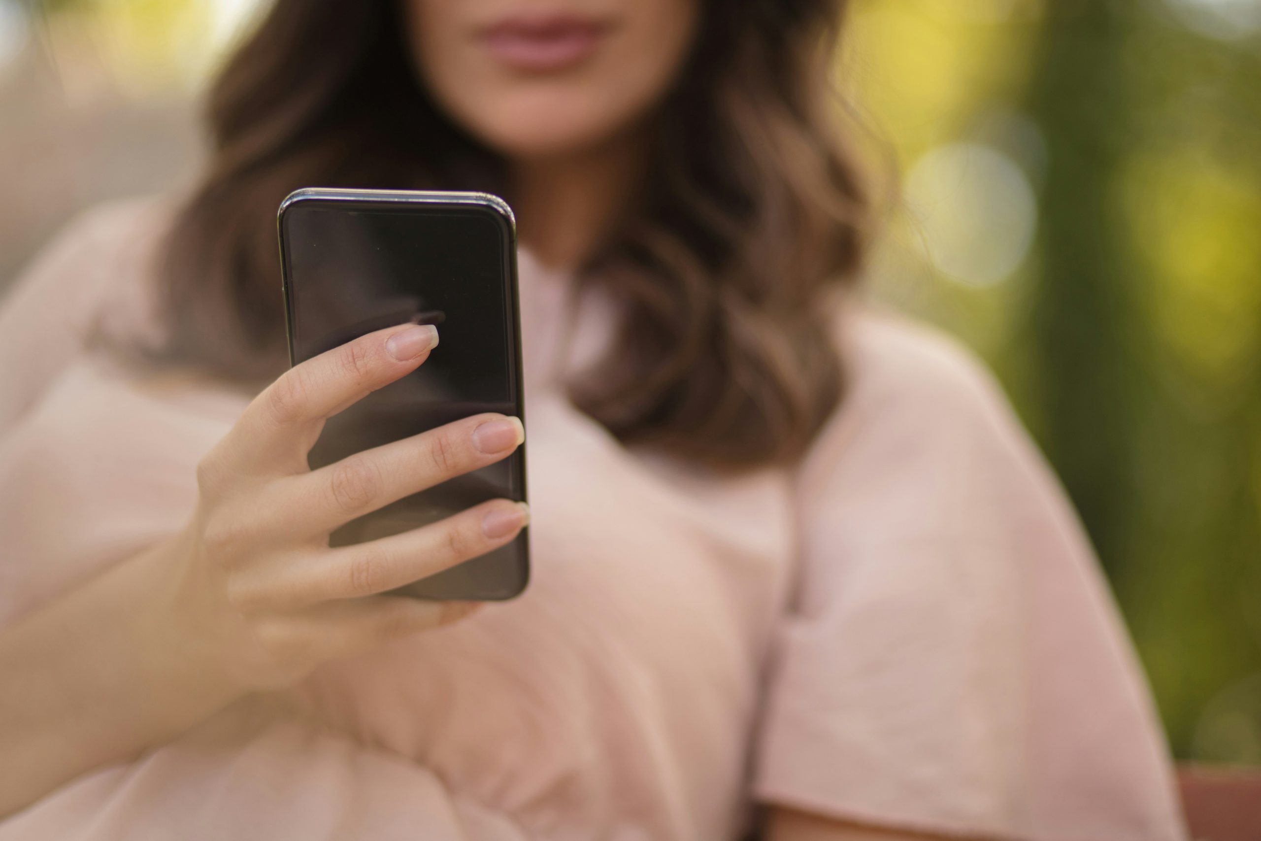 Woman shopping on her smartphone